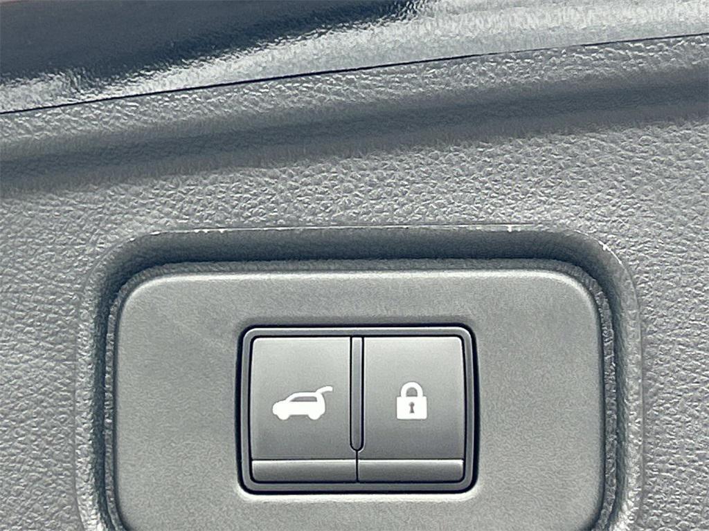 new 2025 Nissan Pathfinder car, priced at $38,619