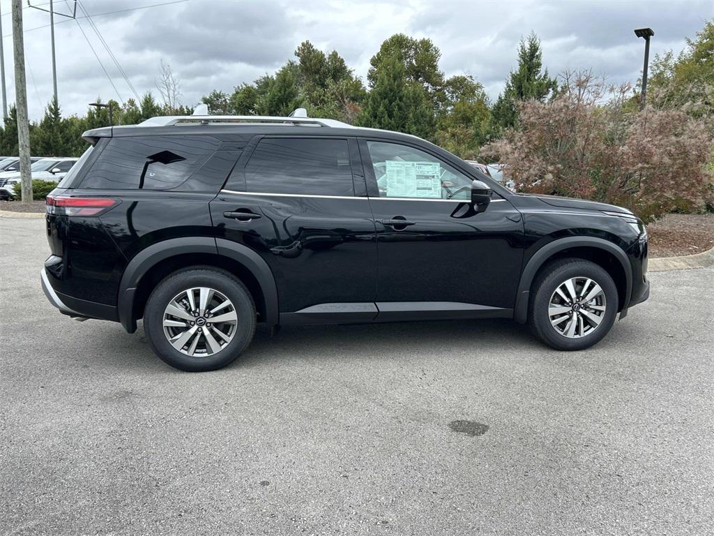 new 2025 Nissan Pathfinder car, priced at $38,619