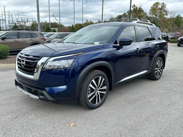 new 2025 Nissan Pathfinder car, priced at $51,553