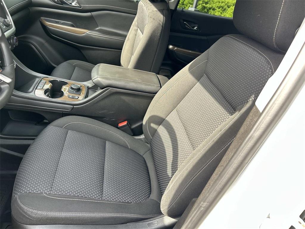 used 2022 GMC Acadia car, priced at $20,970