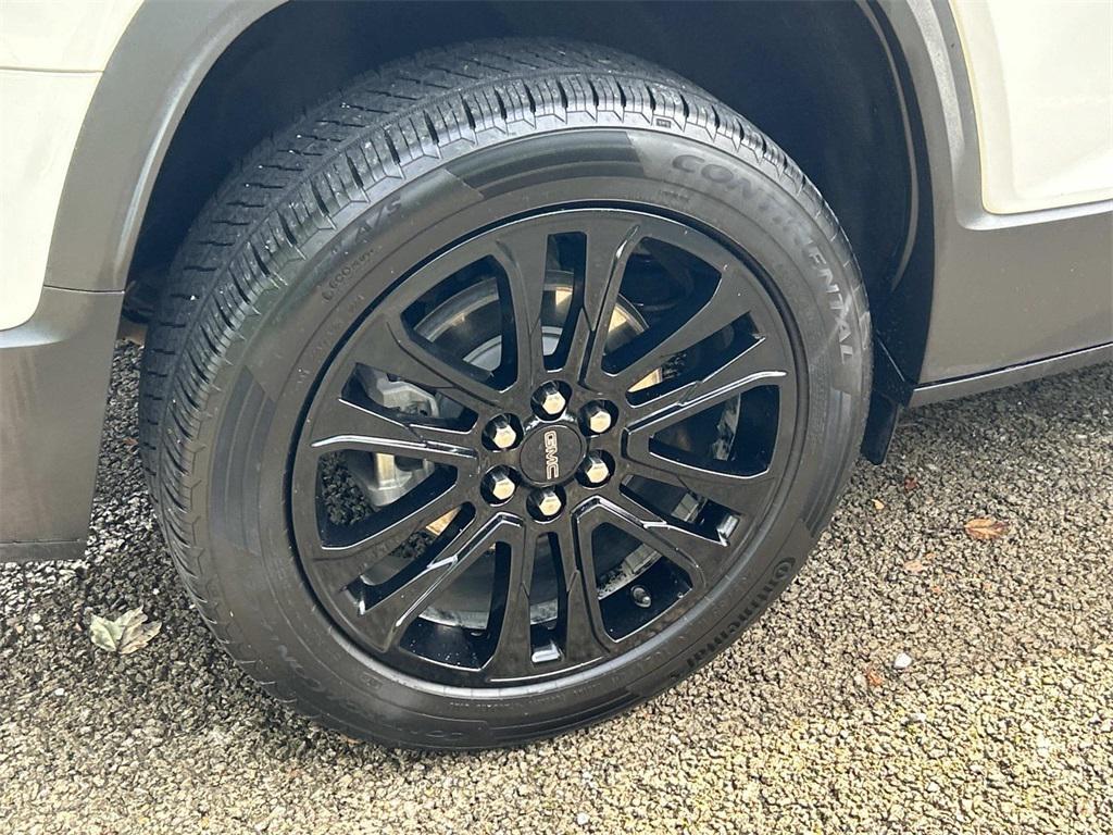 used 2022 GMC Acadia car, priced at $20,970