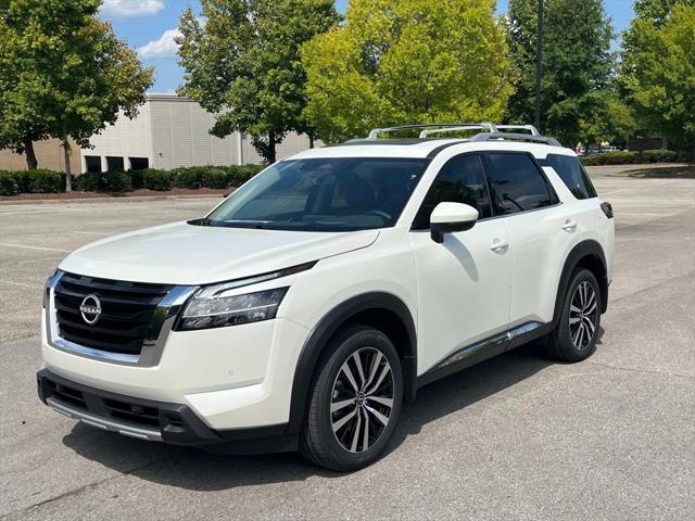 new 2024 Nissan Pathfinder car, priced at $44,516