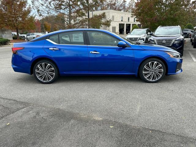 new 2025 Nissan Altima car, priced at $34,102