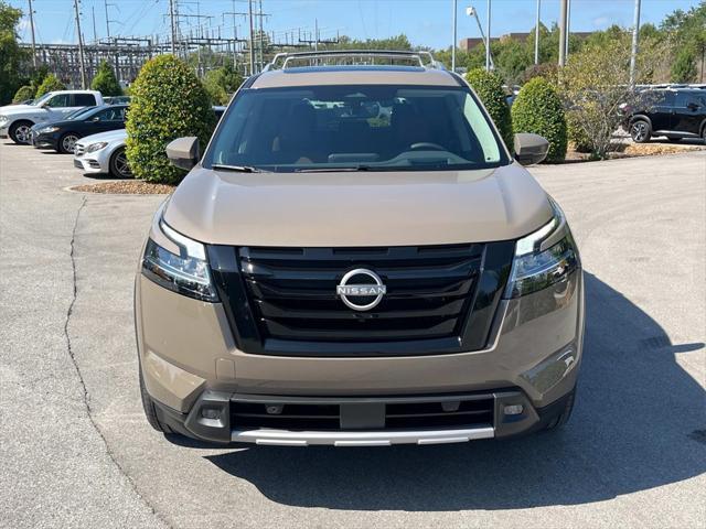 new 2024 Nissan Pathfinder car, priced at $45,209