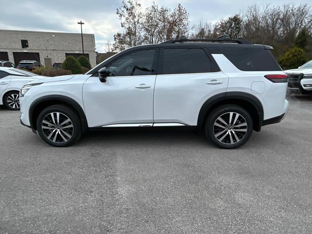 new 2025 Nissan Pathfinder car, priced at $54,111