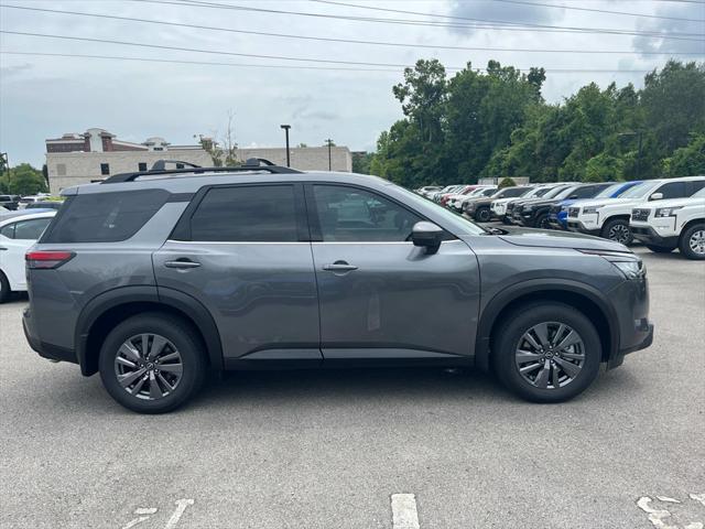 new 2024 Nissan Pathfinder car, priced at $38,597