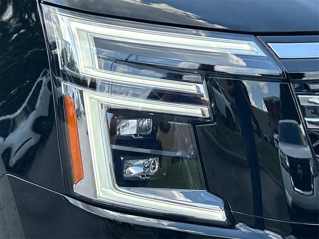 new 2025 Nissan Armada car, priced at $80,170