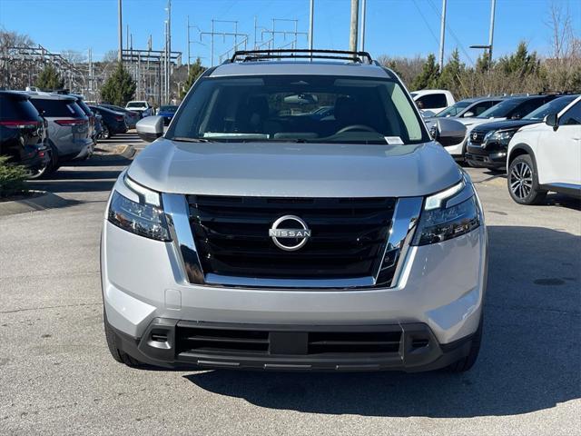 new 2025 Nissan Pathfinder car, priced at $40,245