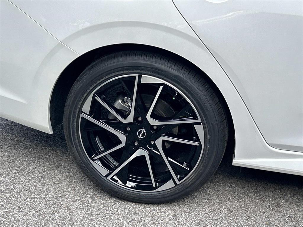 new 2025 Nissan Sentra car, priced at $22,468