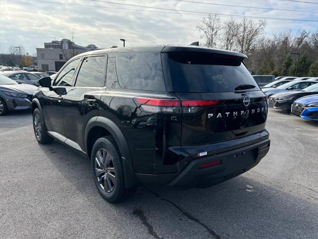 new 2025 Nissan Pathfinder car, priced at $35,169