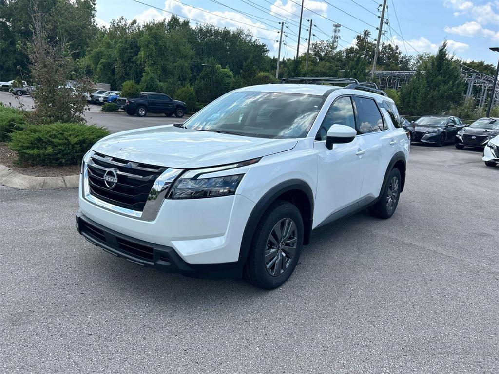 new 2025 Nissan Pathfinder car, priced at $33,580
