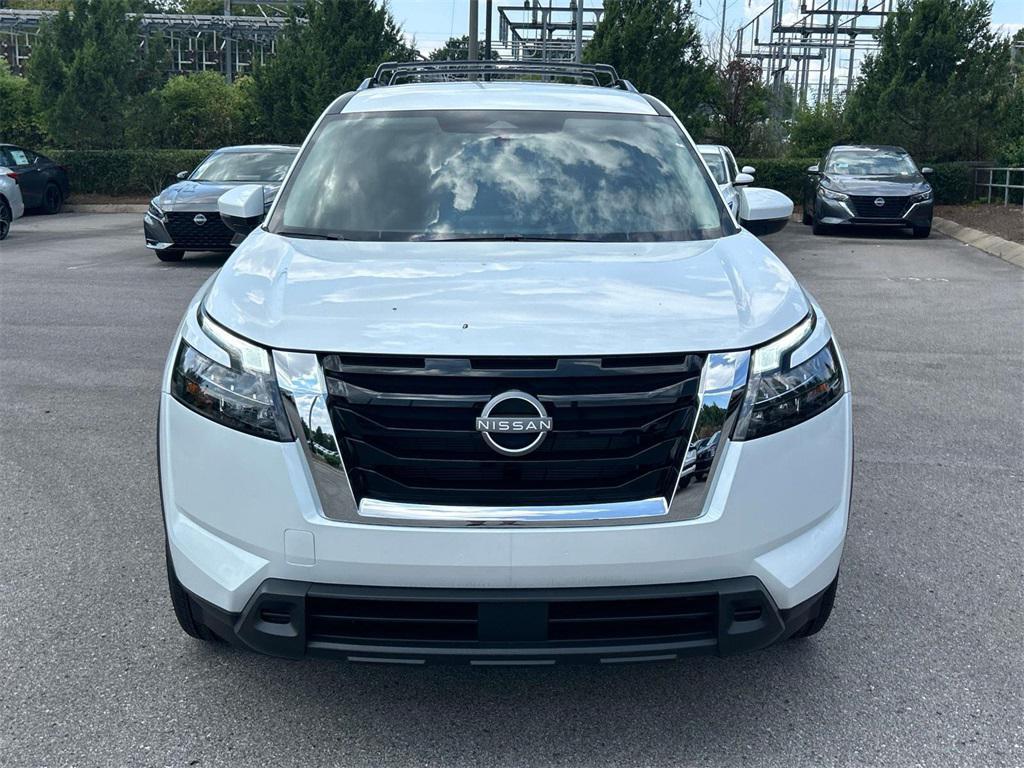 new 2025 Nissan Pathfinder car, priced at $33,580