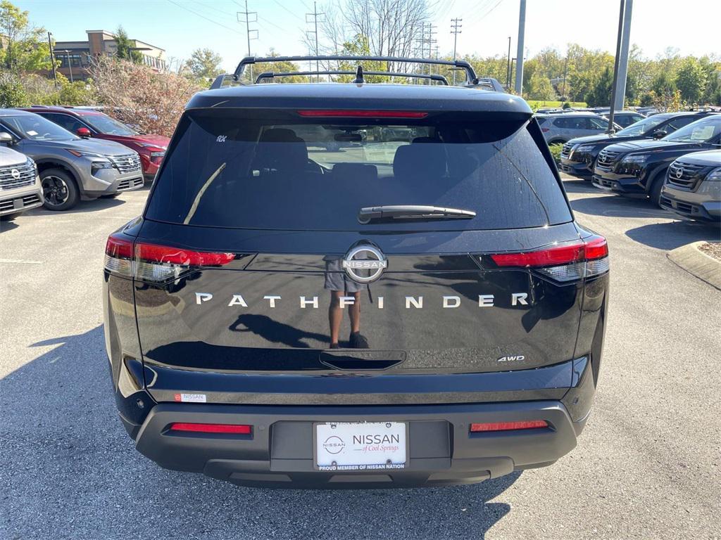 new 2025 Nissan Pathfinder car, priced at $35,174