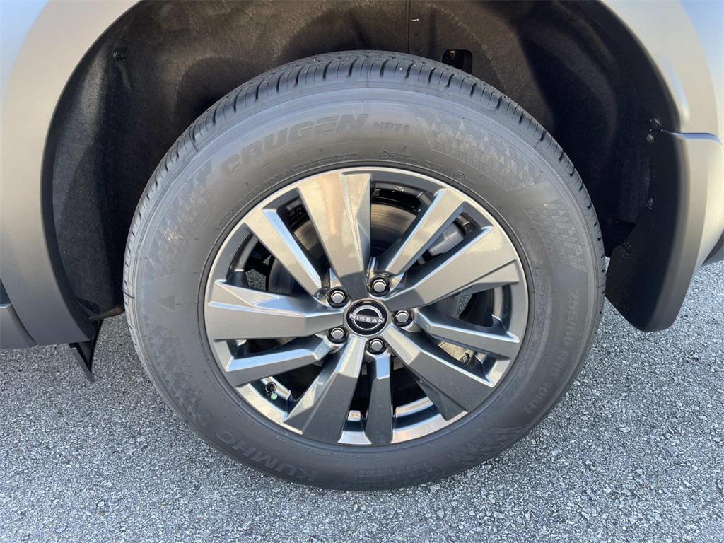 new 2025 Nissan Pathfinder car, priced at $35,174