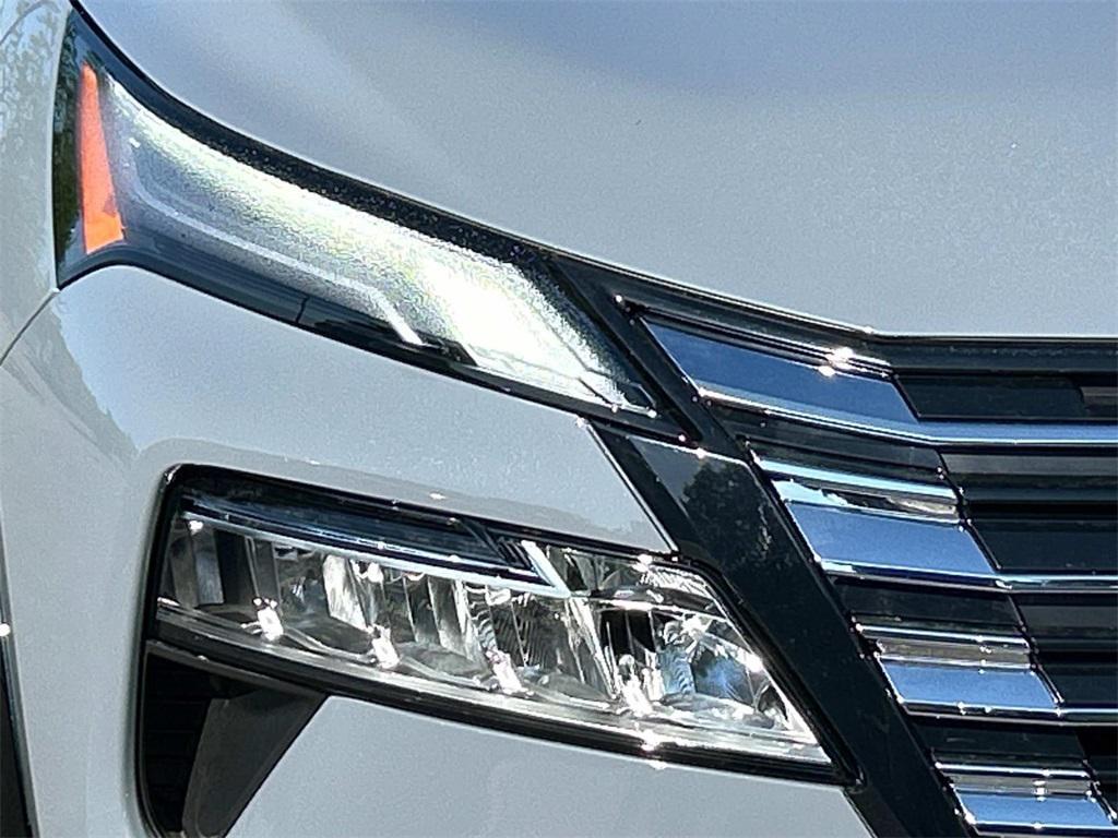 new 2025 Nissan Rogue car, priced at $41,558