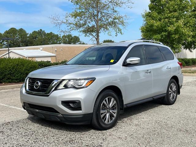 used 2019 Nissan Pathfinder car, priced at $12,800