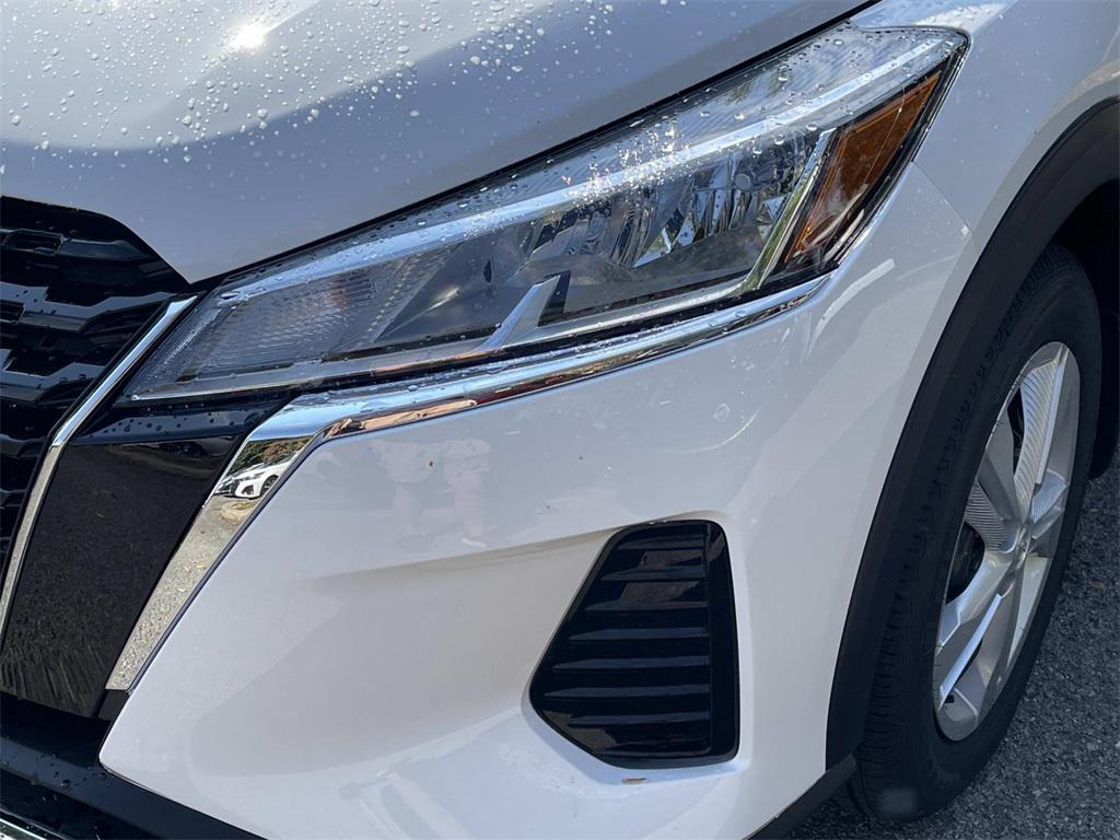 new 2025 Nissan Kicks car, priced at $20,764