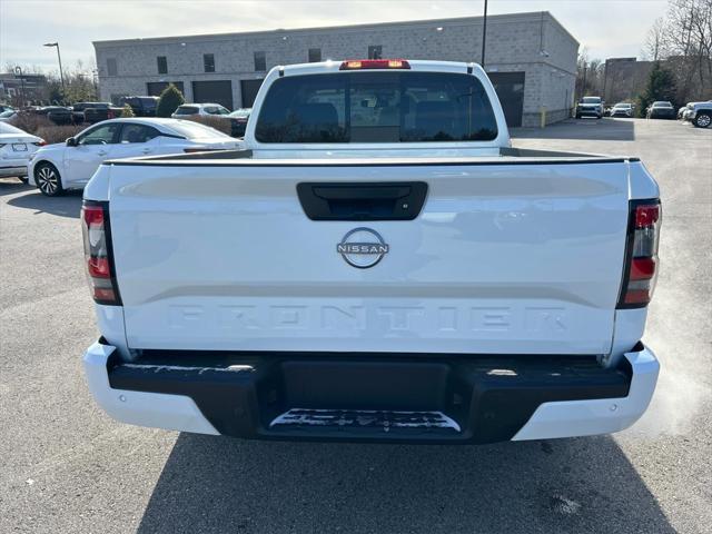 new 2025 Nissan Frontier car, priced at $31,717