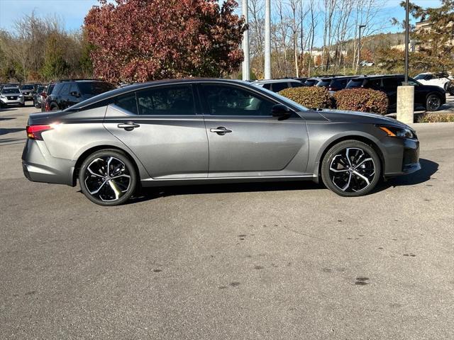 new 2025 Nissan Altima car, priced at $31,035