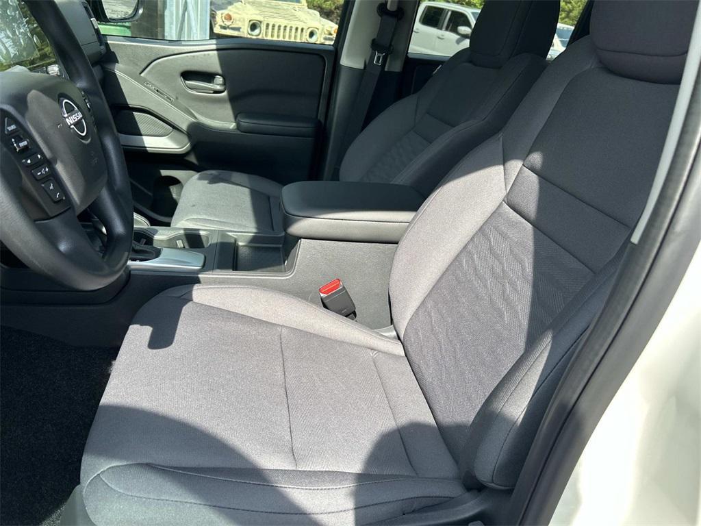new 2026 Nissan Frontier car, priced at $32,306