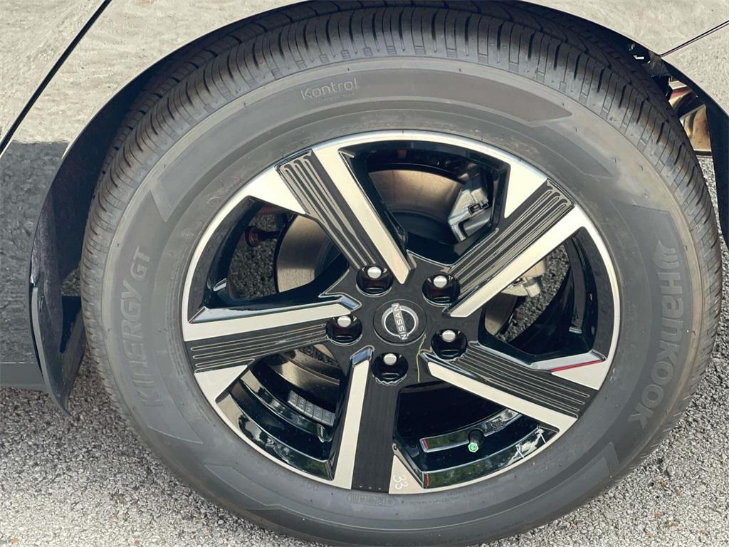 new 2025 Nissan Sentra car, priced at $22,344