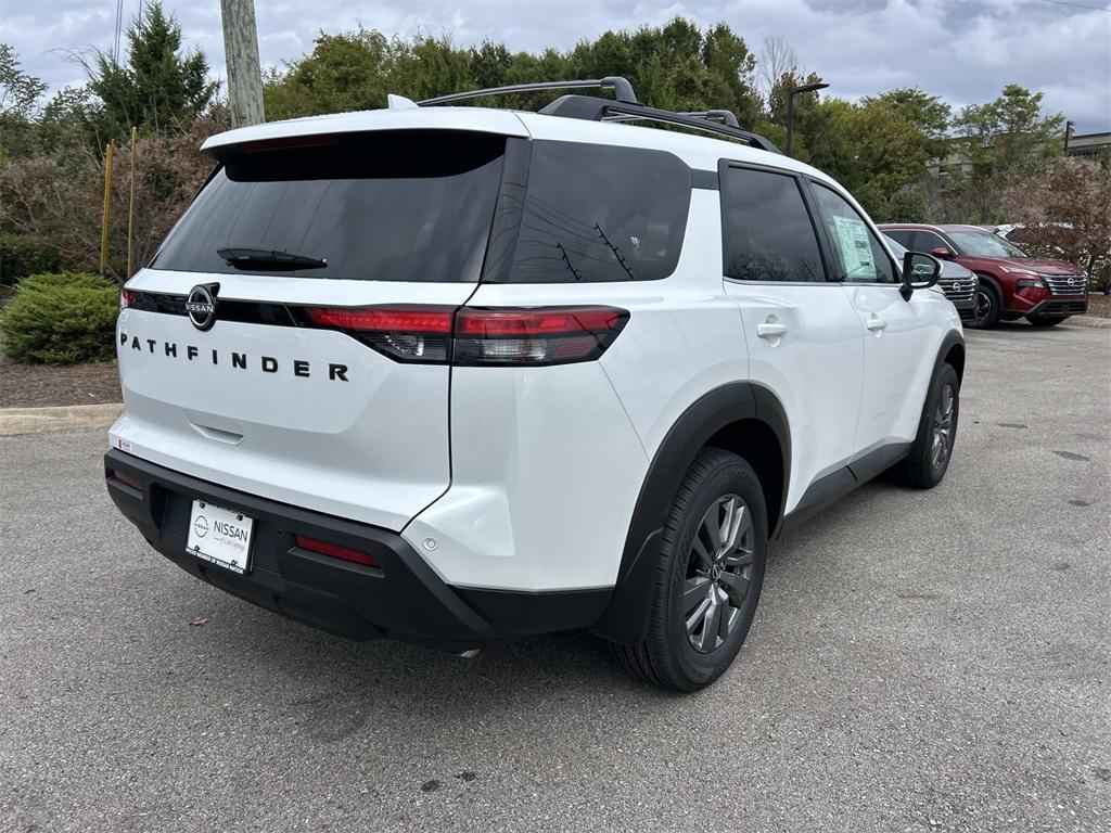 new 2025 Nissan Pathfinder car, priced at $33,689