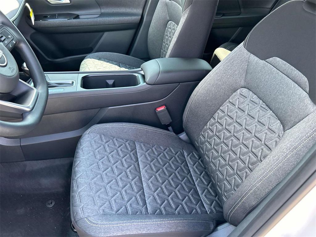 new 2025 Nissan Kicks car, priced at $23,166
