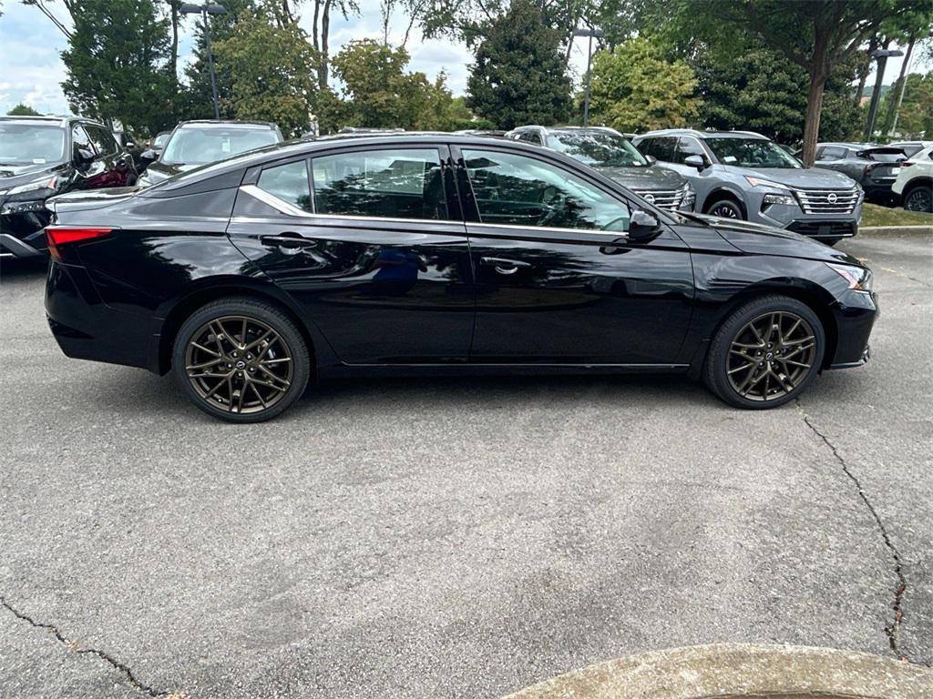new 2025 Nissan Altima car, priced at $33,237
