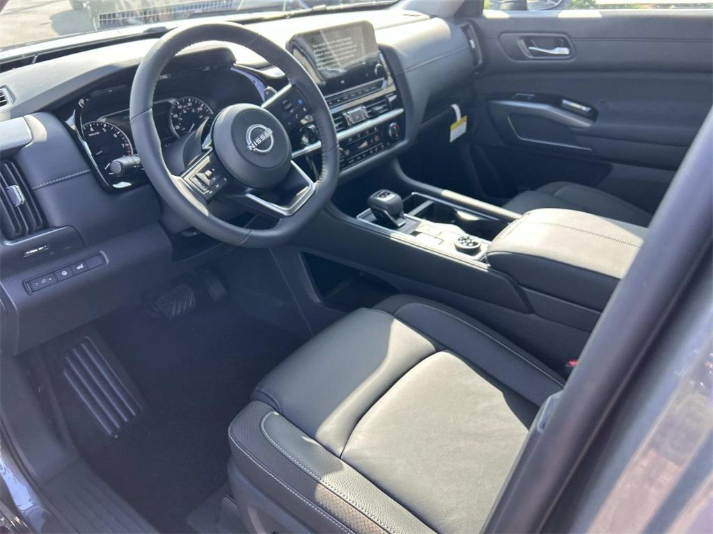 new 2025 Nissan Pathfinder car, priced at $38,455