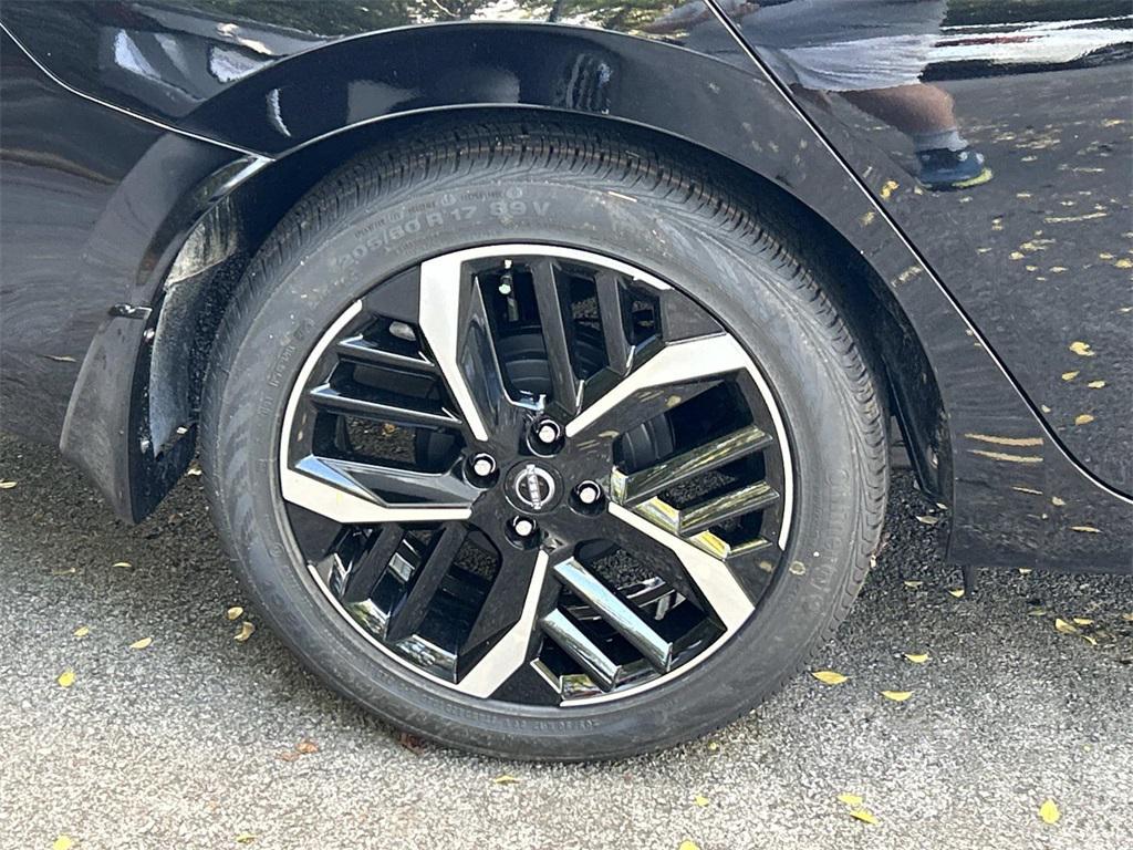 new 2025 Nissan Versa car, priced at $19,663