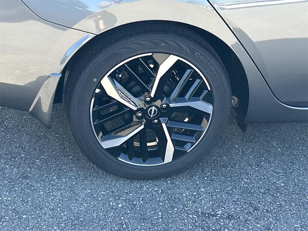 new 2025 Nissan Versa car, priced at $19,663