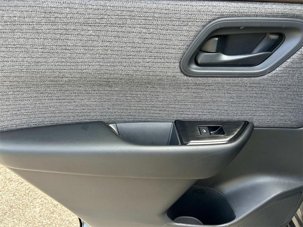 used 2023 Nissan Rogue car, priced at $22,178