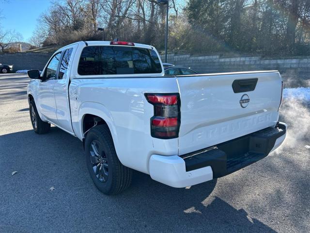 new 2025 Nissan Frontier car, priced at $31,717