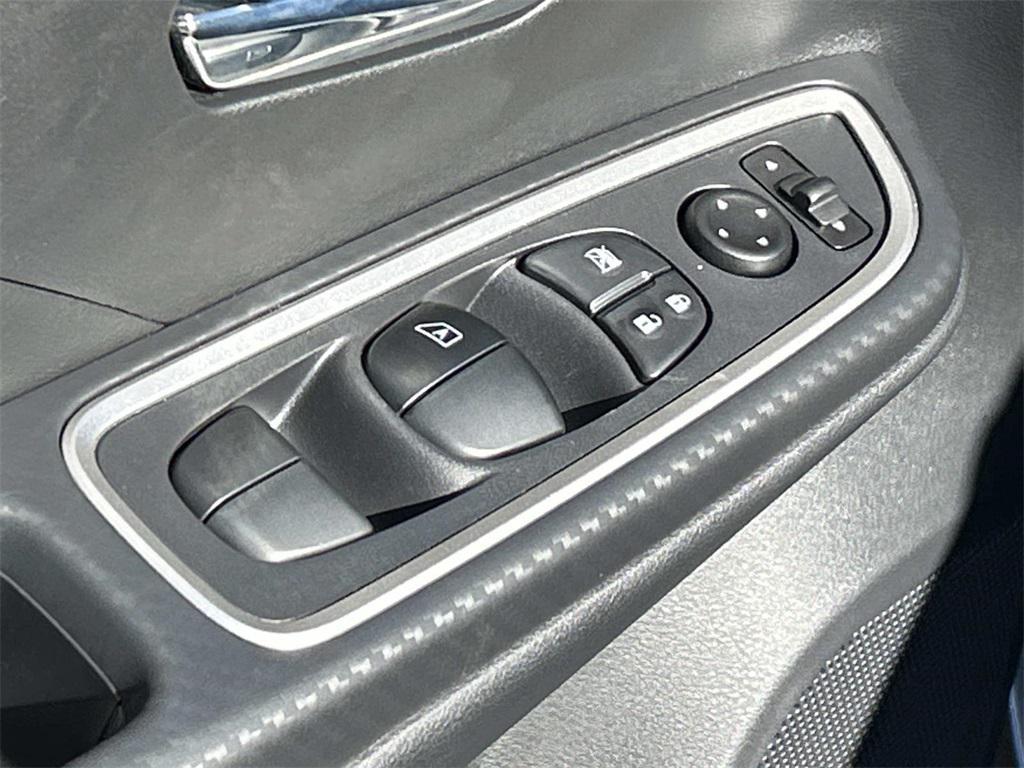 new 2025 Nissan Versa car, priced at $19,663