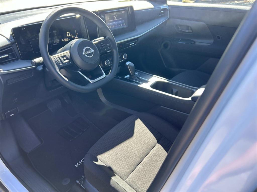 used 2025 Nissan Kicks car, priced at $20,814