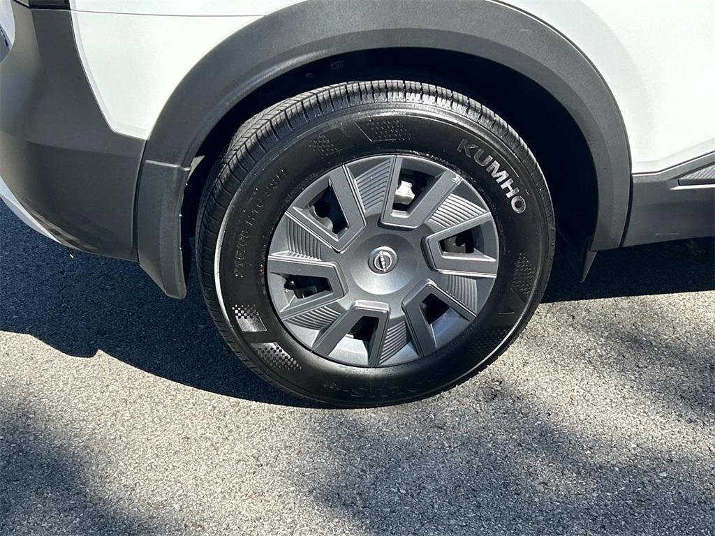 used 2025 Nissan Kicks car, priced at $20,814