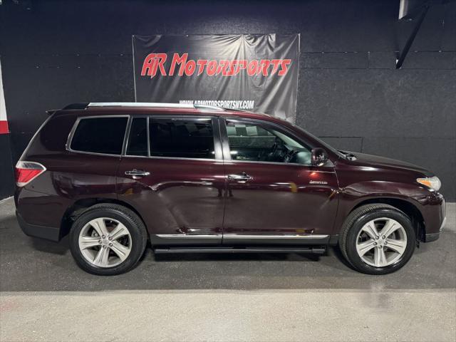 used 2013 Toyota Highlander car, priced at $16,975