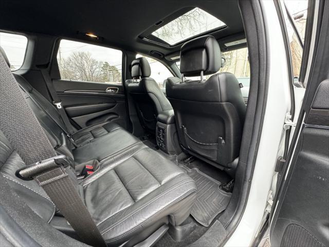 used 2014 Jeep Grand Cherokee car, priced at $14,975