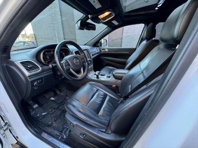 used 2015 Jeep Grand Cherokee car, priced at $17,975