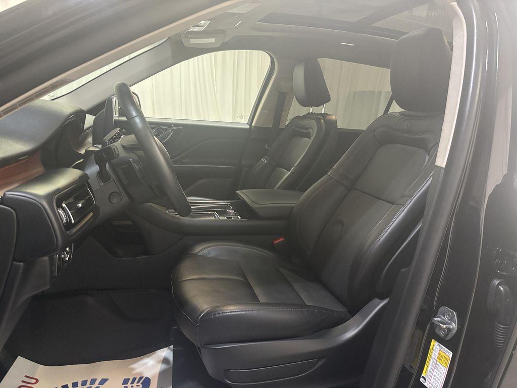 used 2022 Lincoln Aviator car, priced at $44,000