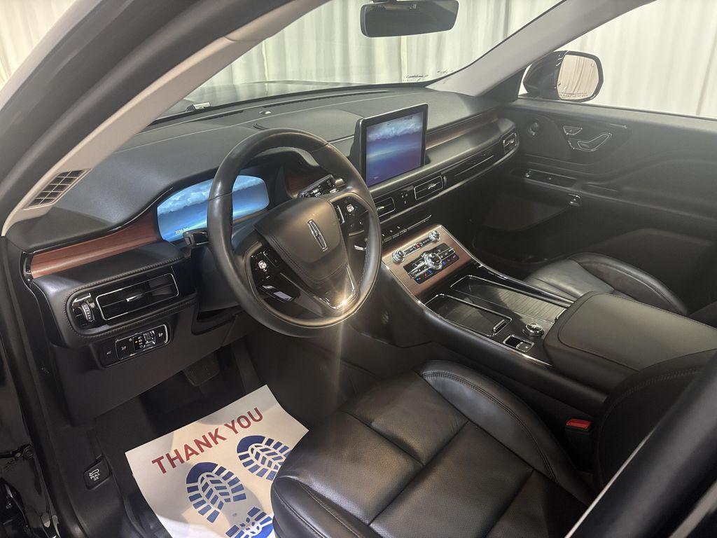 used 2022 Lincoln Aviator car, priced at $44,000