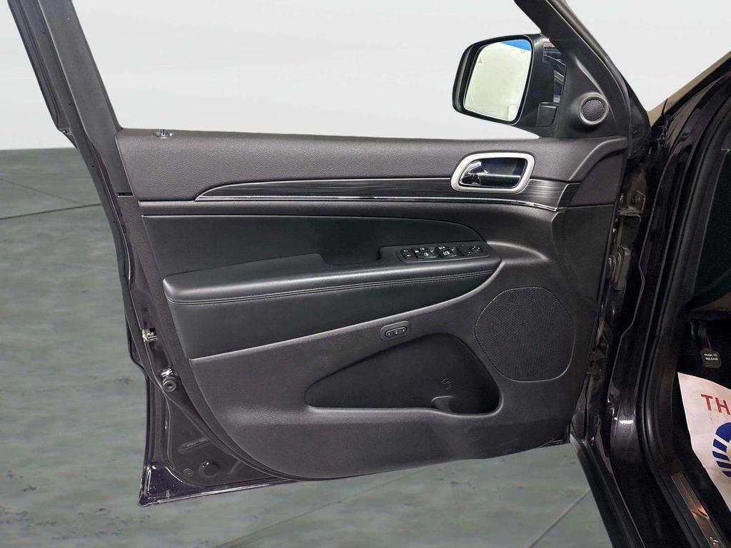 used 2020 Jeep Grand Cherokee car, priced at $26,500