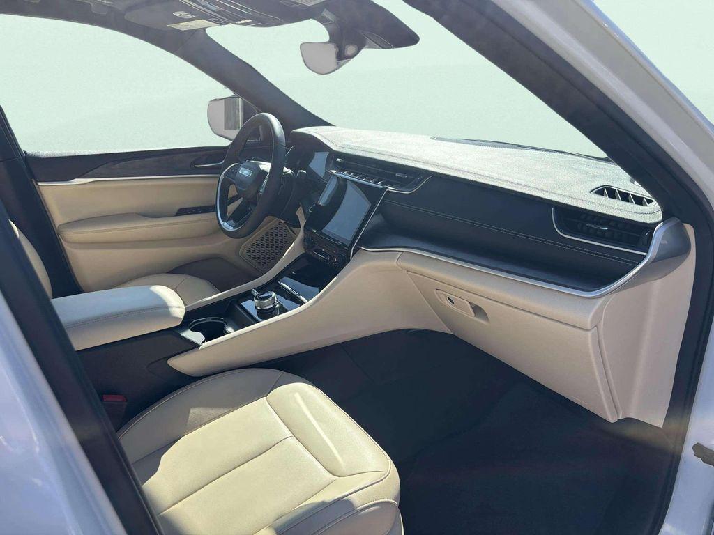 used 2023 Jeep Grand Cherokee car, priced at $33,500