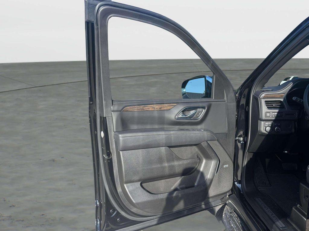 used 2024 Chevrolet Suburban car, priced at $68,500