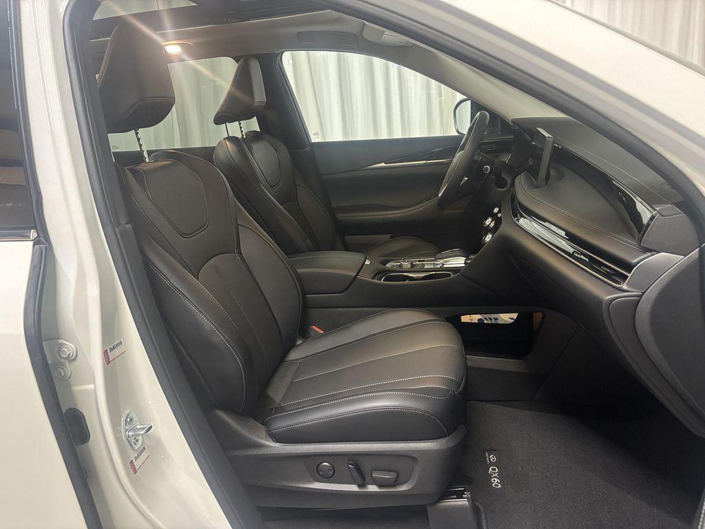used 2024 INFINITI QX60 car, priced at $37,000