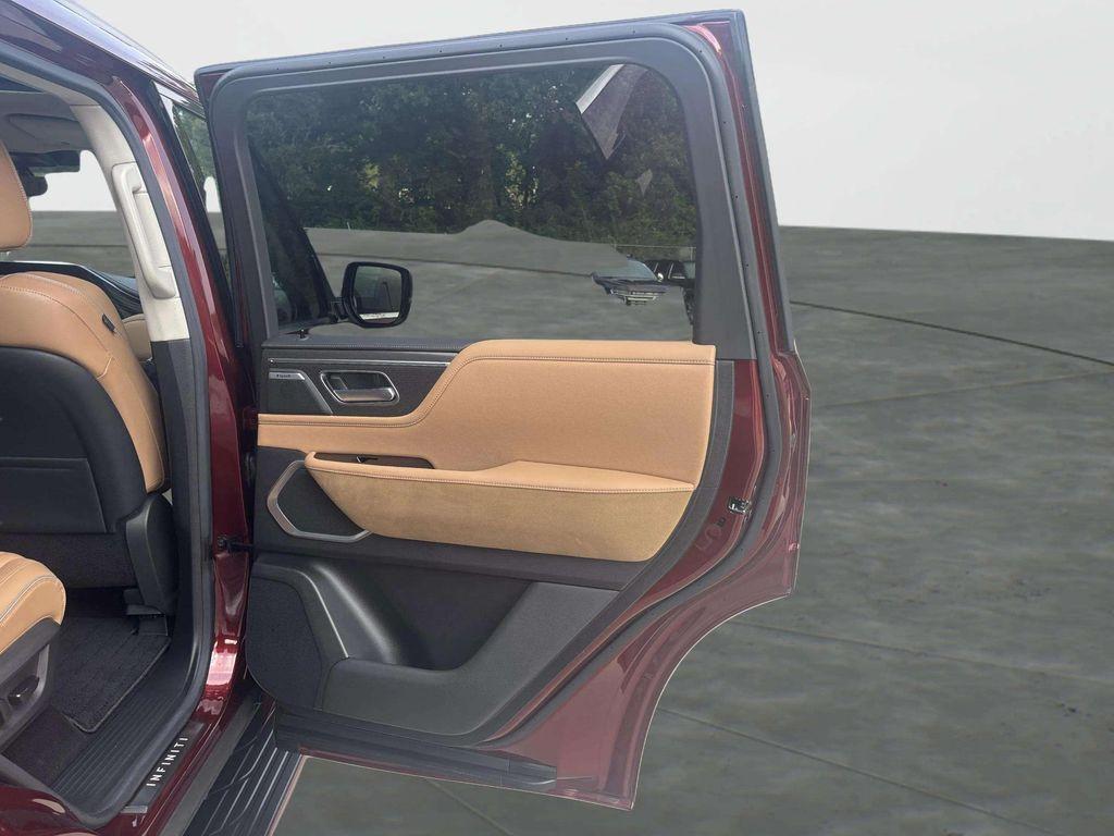 used 2025 INFINITI QX80 car, priced at $71,500