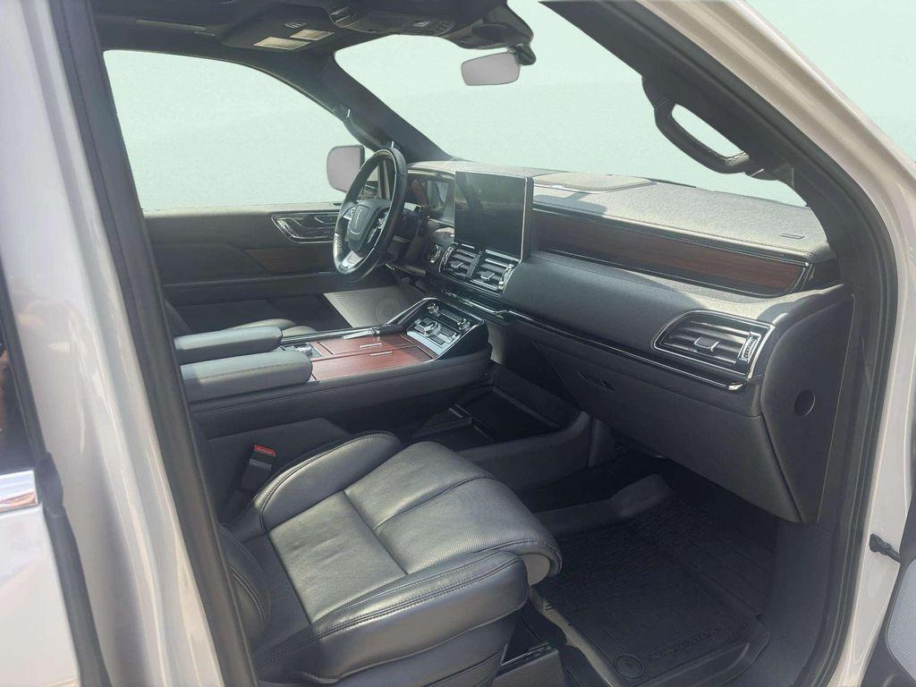 used 2024 Lincoln Navigator car, priced at $76,000