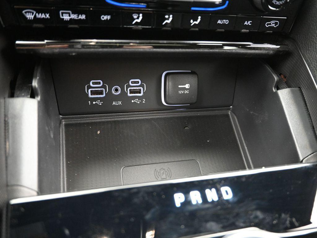 new 2025 Jeep Grand Cherokee car, priced at $40,920