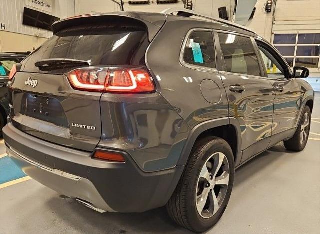 used 2019 Jeep Cherokee car, priced at $22,676