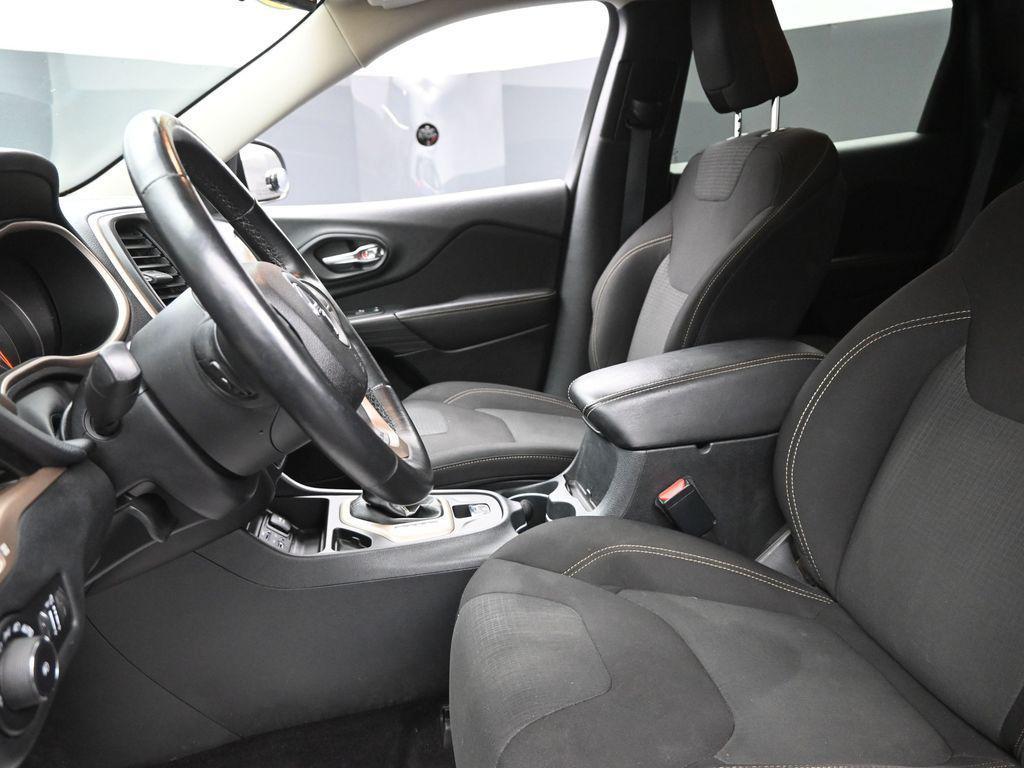 used 2016 Jeep Cherokee car, priced at $13,200